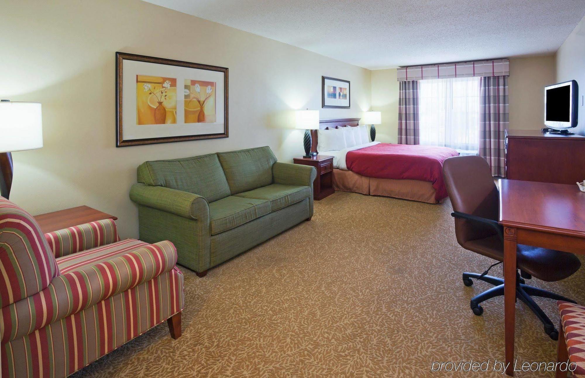 Country Inn & Suites By Radisson Bismarck Waterpark Екстериор снимка